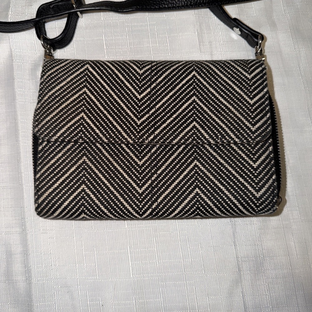 Jewell by Thirty One Black Striped Shoulder Bag Crossbody Adjustable Women's